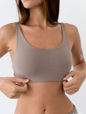 ISO boxy crop sable indigo Luna